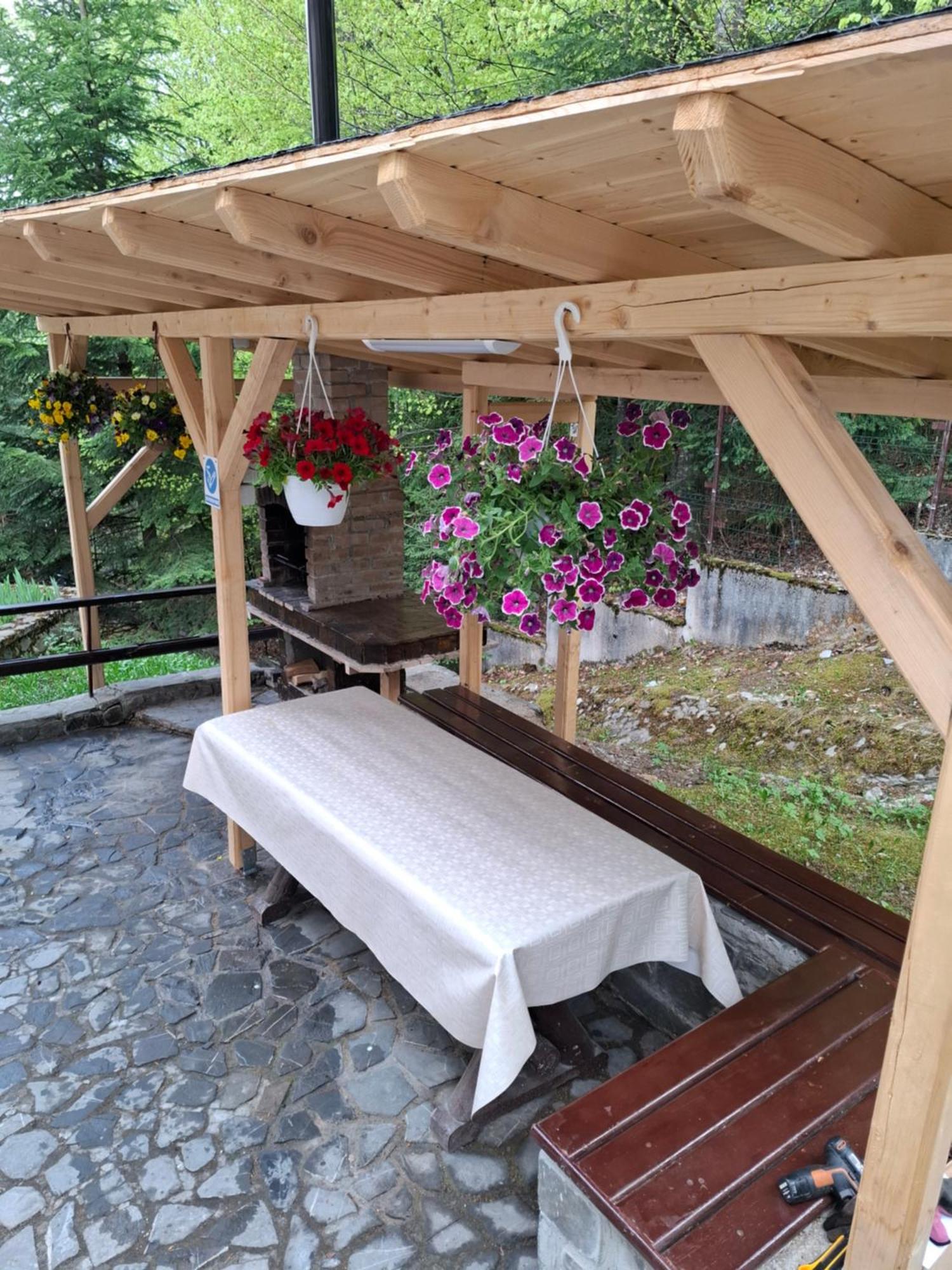 Holiday Houses Sinaia Exterior foto